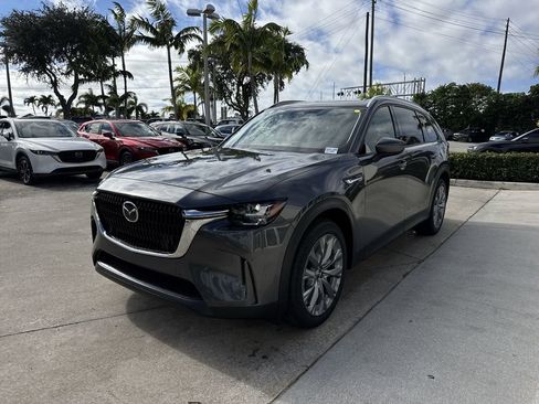 New 2026 MAZDA CX-90 3.3 Turbo w/ Preferred Package AWD/4WD image 9
