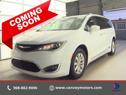 Used 2018 Chrysler Pacifica Touring-L