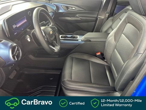 Used 2024 Chevrolet Equinox EV LT w/ LPO, All-Weather Mat Package FWD image 18