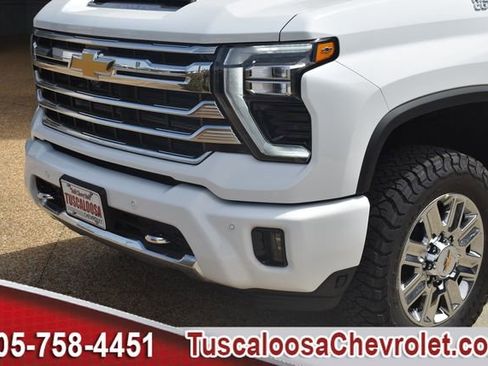 New 2026 Chevrolet Silverado 2500 High Country w/ High Country Premium Package AWD/4WD image 35