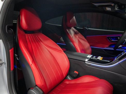 New 2026 Mercedes-Benz CLE 450 4MATIC Coupe image 13