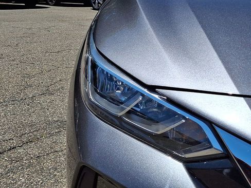 Used 2023 Nissan Sentra SV w/ All-Weather Package FWD image 9