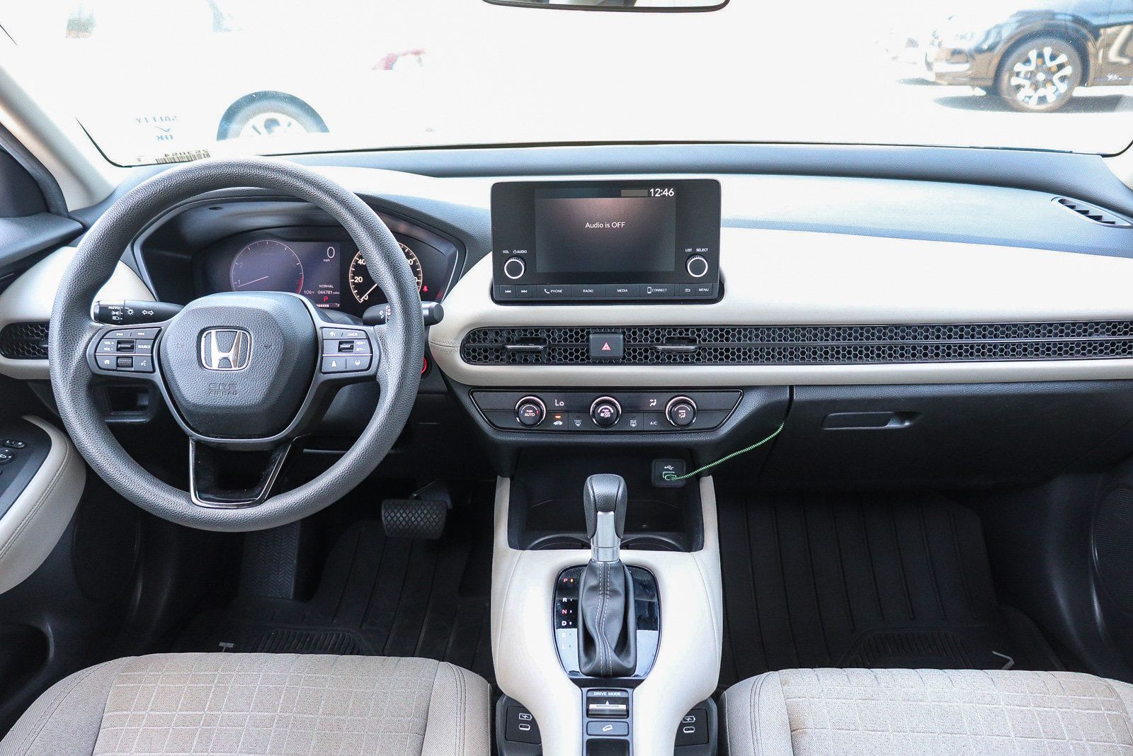 Certified 2024 Honda HR-V LX image 14