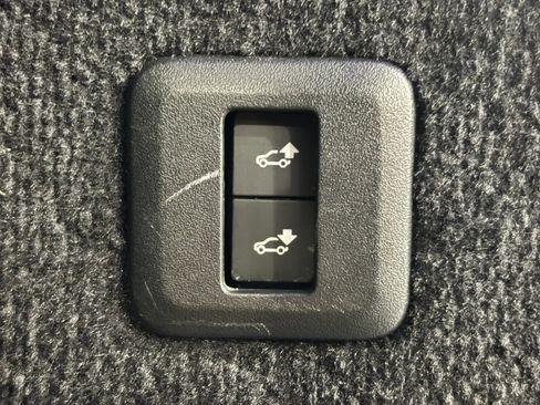 Used 2019 Land Rover Range Rover Sport HSE Dynamic AWD/4WD image 47