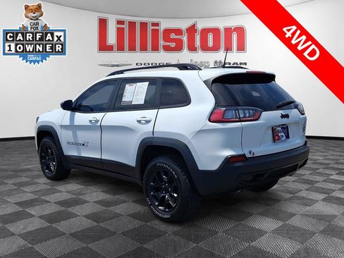 Used 2022 Jeep Cherokee Latitude w/ Sun & Sound Group AWD/4WD image 6