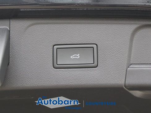 Used 2026 Volkswagen Atlas Peak Edition AWD/4WD image 22