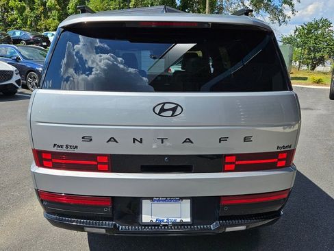 Used 2025 Hyundai Santa Fe Calligraphy image 12