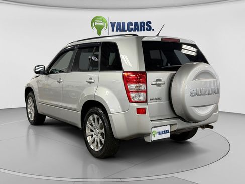 Used 2013 Suzuki Grand Vitara Limited AWD/4WD image 3