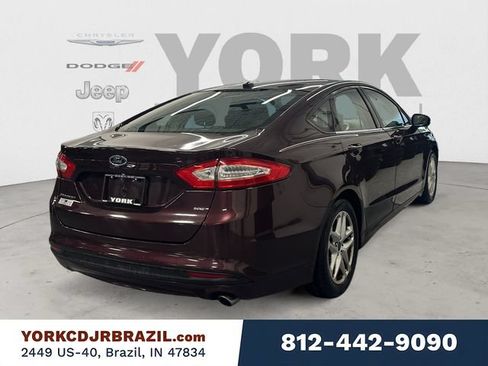 Used 2013 Ford Fusion SE FWD image 5