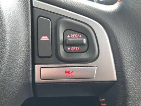 Used 2016 Subaru Crosstrek 2.0i Limited image 15