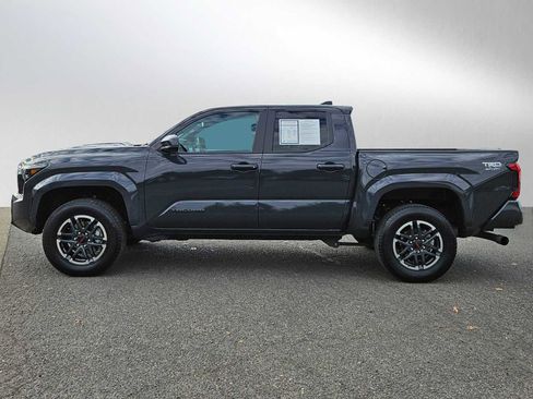 Used 2024 Toyota Tacoma TRD Sport image 6