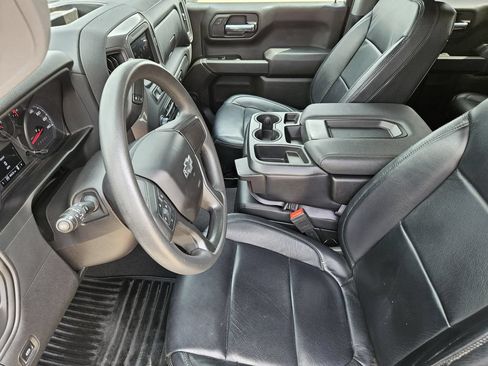 Used 2023 Chevrolet Silverado 1500 Custom Trail Boss AWD/4WD image 17