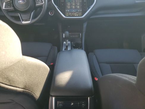 Used 2025 Subaru Ascent Premium image 23