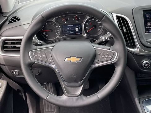 Used 2024 Chevrolet Equinox LT FWD image 12