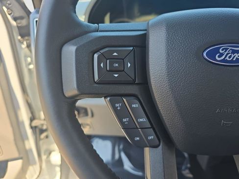 Used 2018 Ford F150 XLT w/ Equipment Group 302A Luxury AWD/4WD image 14