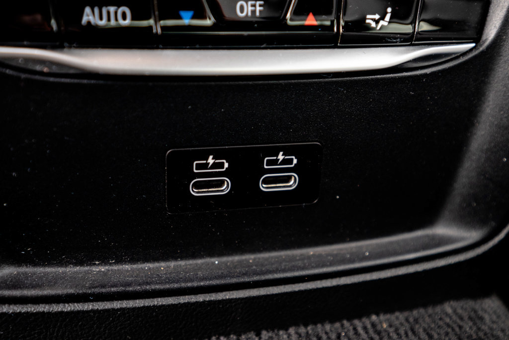 Used 2023 BMW M3 Competition AWD/4WD image 57