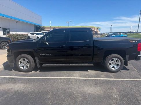 Used 2017 Chevrolet Silverado 1500 LT w/ All Star Edition AWD/4WD image 12
