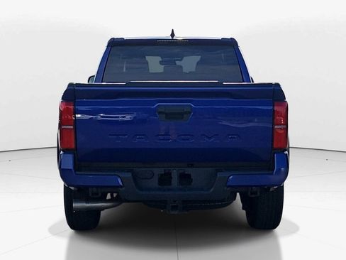 Used 2024 Toyota Tacoma TRD Sport image 6