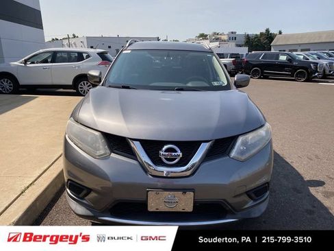 Used 2016 Nissan Rogue SV AWD/4WD image 6