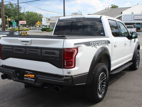 Used 2019 Ford F150 Raptor w/ Equipment Group 802A Luxury image 3