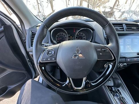 Used 2024 Mitsubishi Outlander Sport 2.0 SE image 13