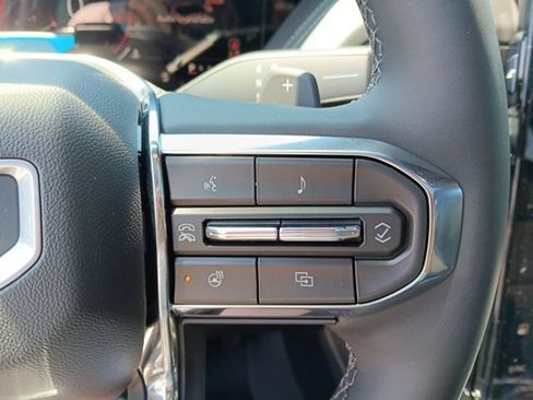 New 2026 GMC Yukon Elevation w/ Elevation Premium Package AWD/4WD image 12