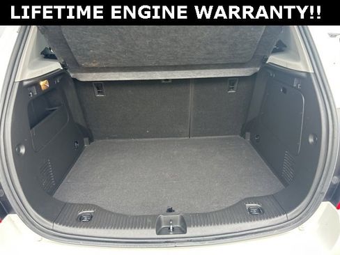 Used 2018 Chevrolet Trax LT w/ LT Convenience Package image 25