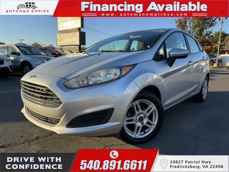 Used 2018 Ford Fiesta SE FWD image 1