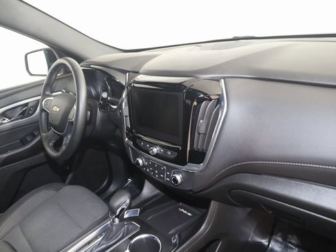 Used 2023 Chevrolet Traverse LT w/ LPO, Cargo Package image 39
