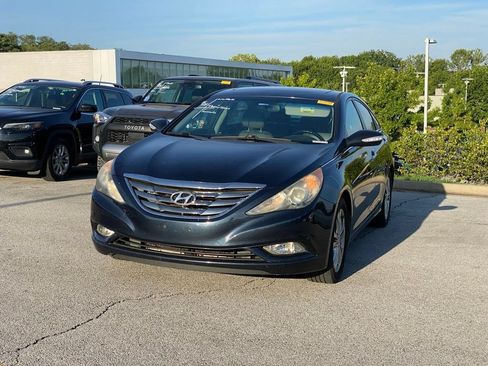 Used 2011 Hyundai Sonata Limited FWD image 3