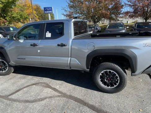 New 2025 Toyota Tacoma TRD Off-Road image 6