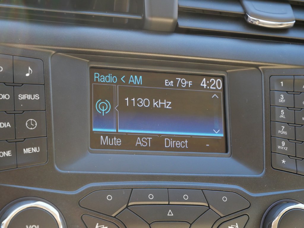 Used 2014 Ford Fusion SE w/ Equipment Group 202A FWD image 26
