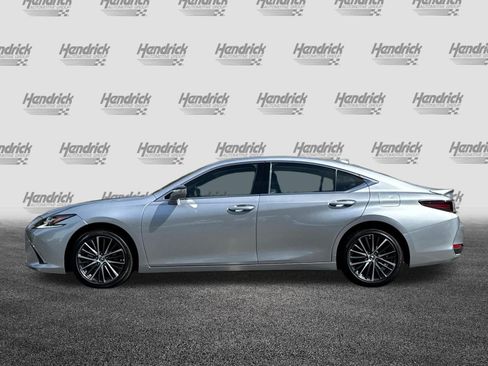 Used 2025 Lexus ES 300h w/ Premium Package FWD image 8