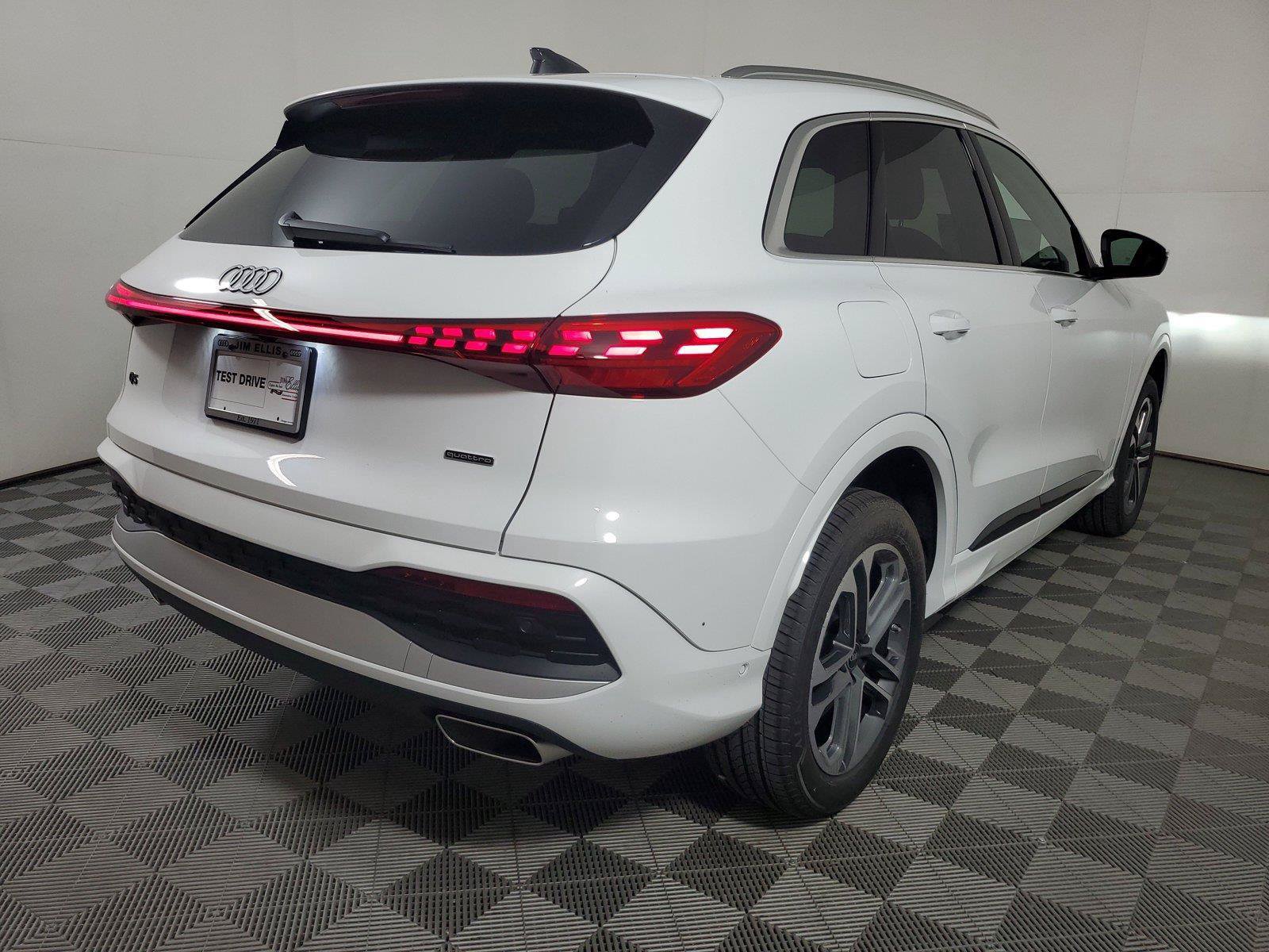 New 2026 Audi Q5 2.0T AWD/4WD image 6
