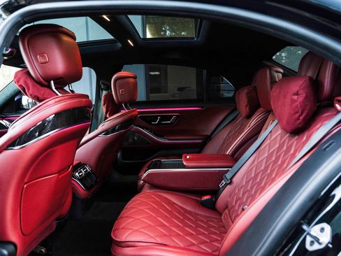 Used 2023 Mercedes-Benz S 500 4MATIC image 33