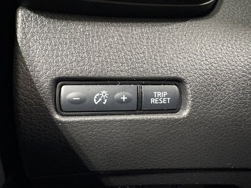Used 2020 Nissan Rogue Sport SL w/ Premium Package AWD/4WD image 22