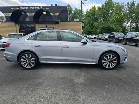 Used 2021 Audi A4 2.0T Premium w/ Convenience Package AWD/4WD image 2