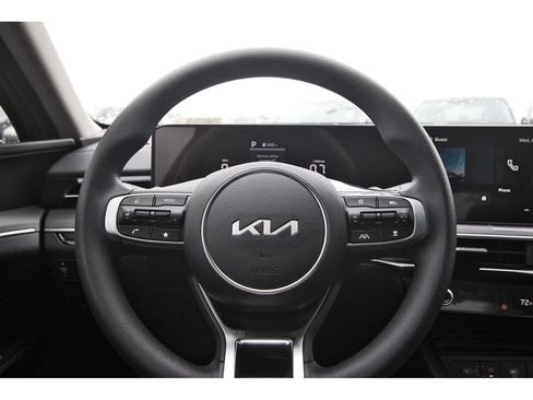 New 2026 Kia K5 LXS FWD image 13