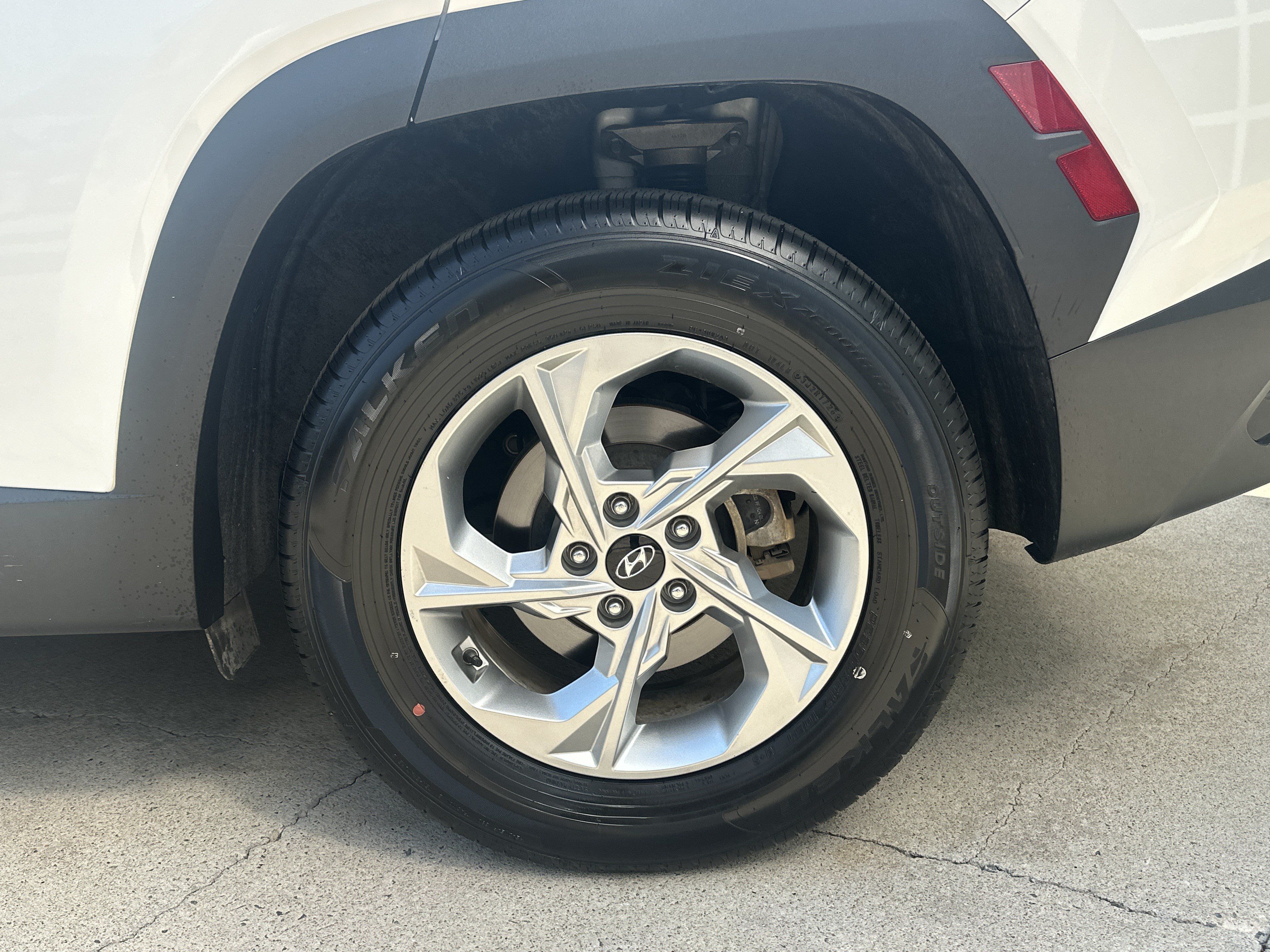 Used 2024 Hyundai Tucson SEL AWD/4WD image 33