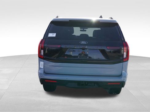 New 2026 Ford Expedition Tremor image 4