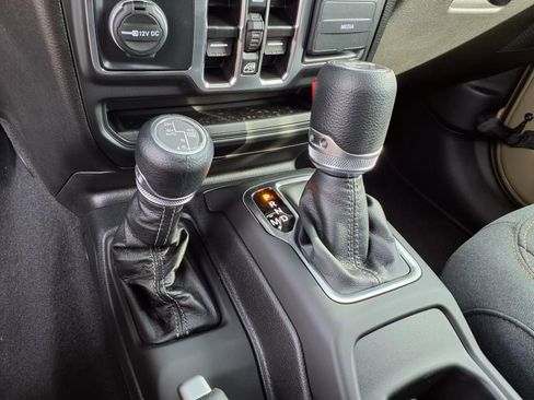 New 2025 Jeep Wrangler Unlimited Sport S 4xe w/ Convenience Group AWD/4WD image 15