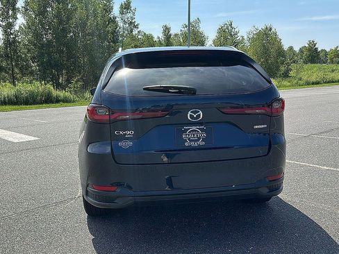 Used 2024 MAZDA CX-90 Plug-In Hybrid w/ Preferred AWD/4WD image 9