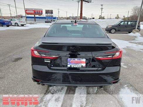 Certified 2026 Toyota Camry Hybrid w/ Multimedia Upgrade Package image 30