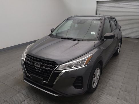 Used 2023 Nissan Kicks S FWD image 15