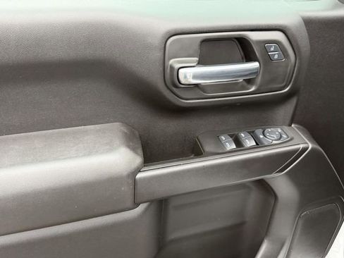 Used 2025 Chevrolet Silverado 1500 Custom AWD/4WD image 17
