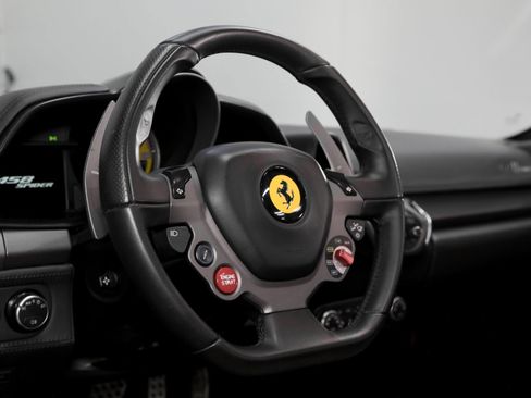Used 2015 Ferrari 458 Spider RWD image 44
