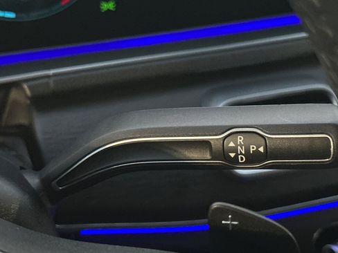 Certified 2022 Mercedes-Benz GLE 350 4MATIC w/ Premium Package image 20