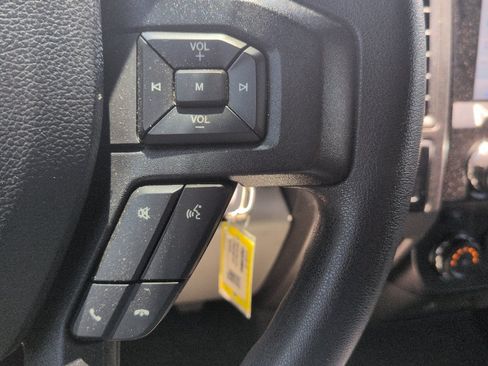 Used 2022 Ford F250 XL w/ STX Appearance Package AWD/4WD image 14