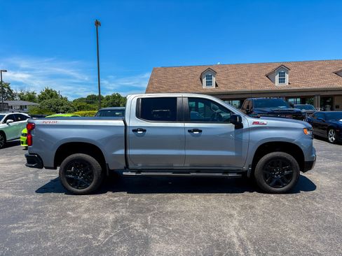 Used 2025 Chevrolet Silverado 1500 LT Trail Boss w/ LT Trail Boss Premium Package AWD/4WD image 21