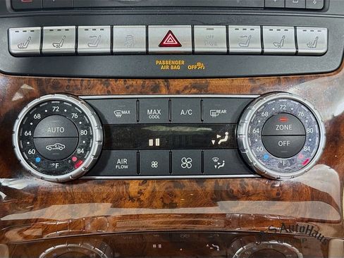 Used 2020 Mercedes-Benz SL 550 image 17